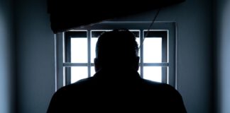 Dán, jehož odsoudili za vraždu švédské novinářky, se pokusil o útěk z vězení